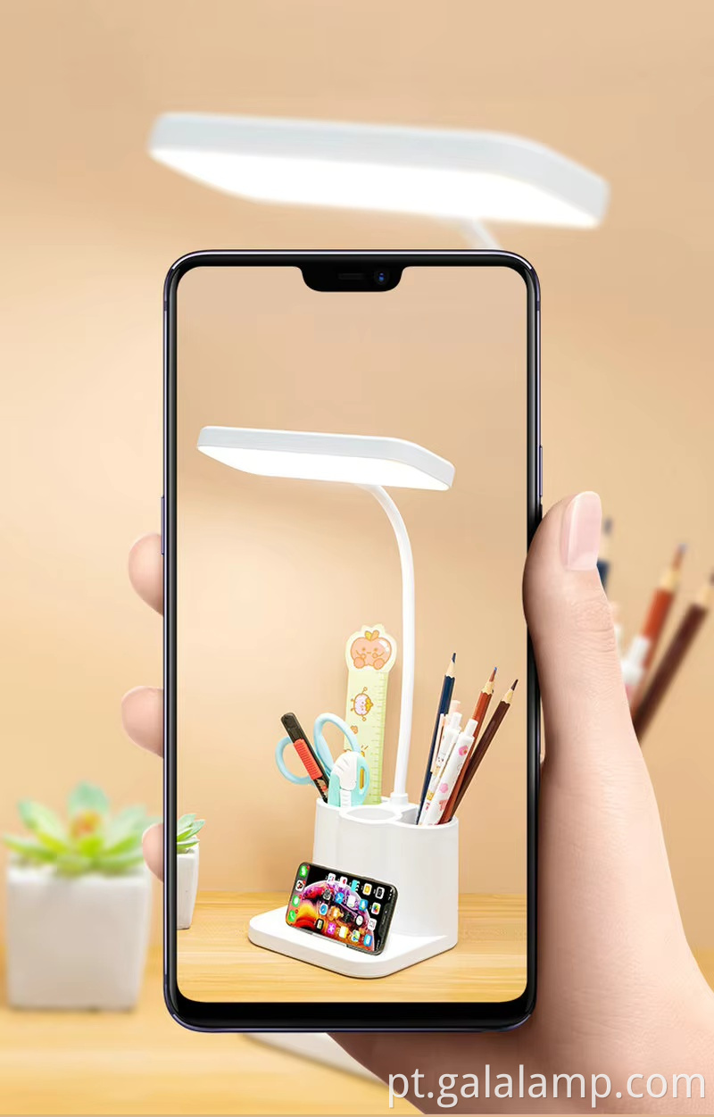 flicker-free-led-desk-light-for-study-8
